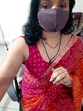 Изображение секс-шоу модели khushikhushi