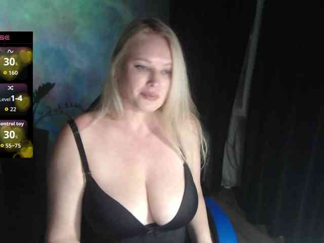 mmmmIrynammm's sex show image mmmmIrynammm's sex show image