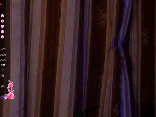 LauraBess's sex show image