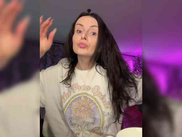 Изображение секс-шоу модели -AnnaMaria-