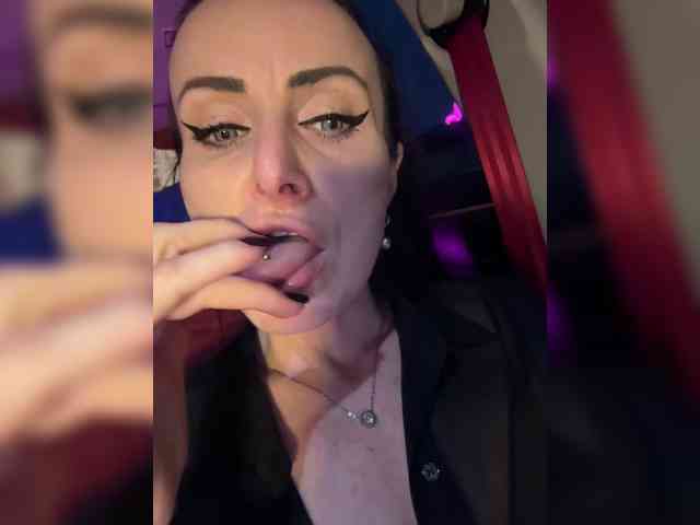 -AnnaMaria-'s sex show image -AnnaMaria-'s sex show image