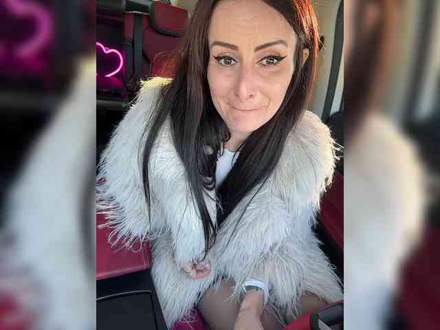 -AnnaMaria-'s sex show image