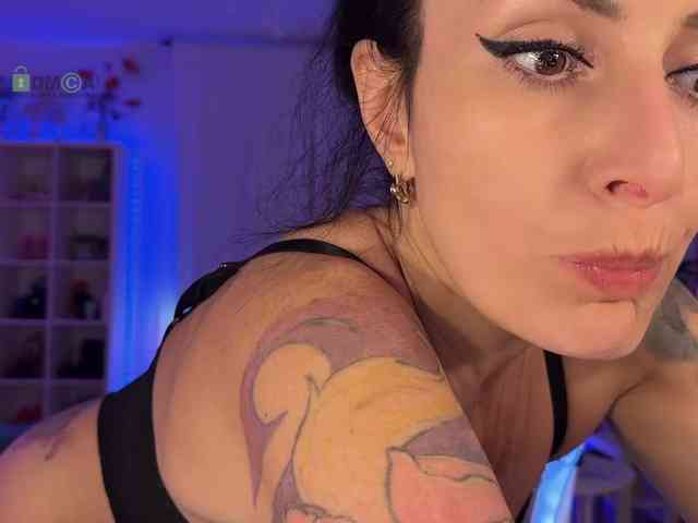 -AnnaMaria-'s sex show image