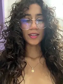 KaitlynLoveCam's sex show image