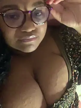 Изображение секс-шоу модели SweetLizzyBBW