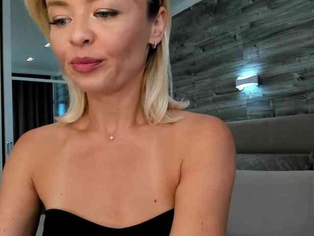 SunshineAlexa's sex show image