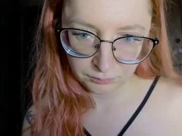 coy_girl_'s sex show image