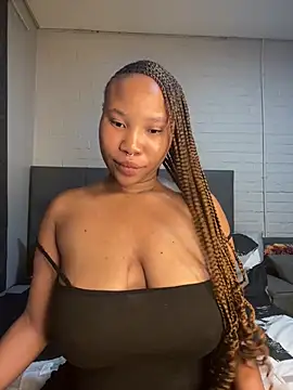 DrippinCaramelCutie's sex show image