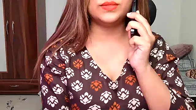 Изображение секс-шоу модели Hot-Shivangi Изображение секс-шоу модели Hot-Shivangi