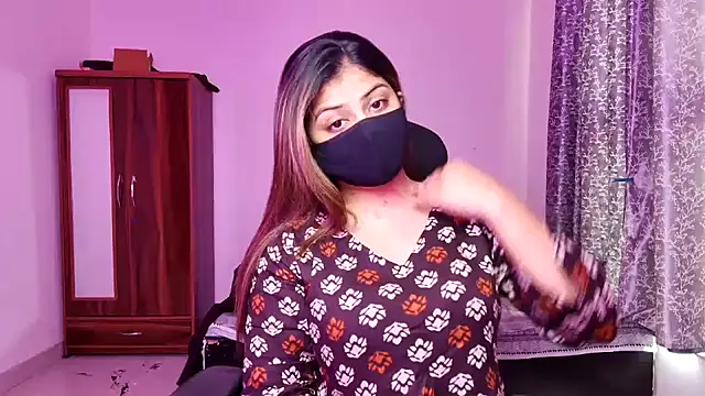 Изображение секс-шоу модели Hot-Shivangi Изображение секс-шоу модели Hot-Shivangi