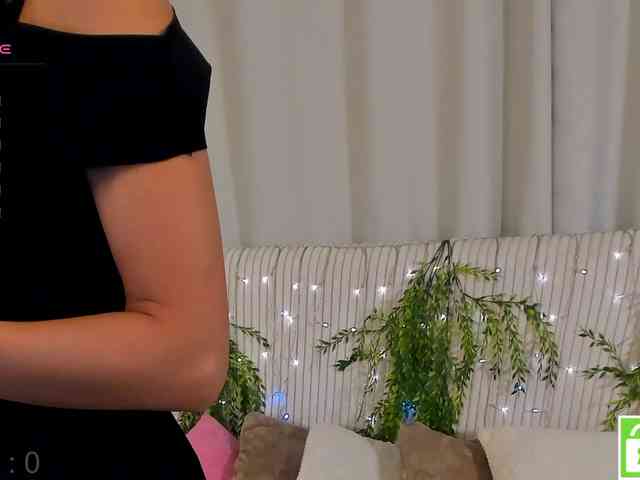 Kelly-Mott's sex show image Kelly-Mott's sex show image