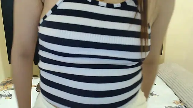 x_brittany_x's sex show image