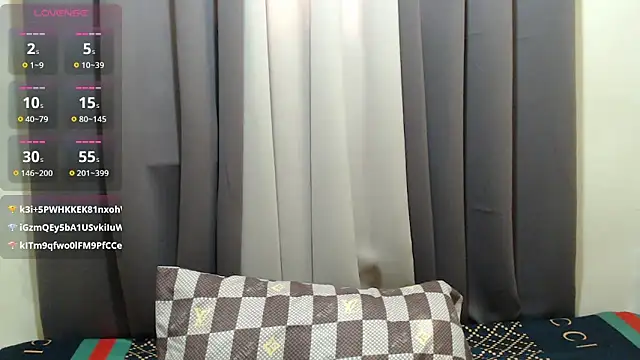 x_brittany_x's sex show image