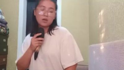 Изображение секс-шоу модели KimiBatis