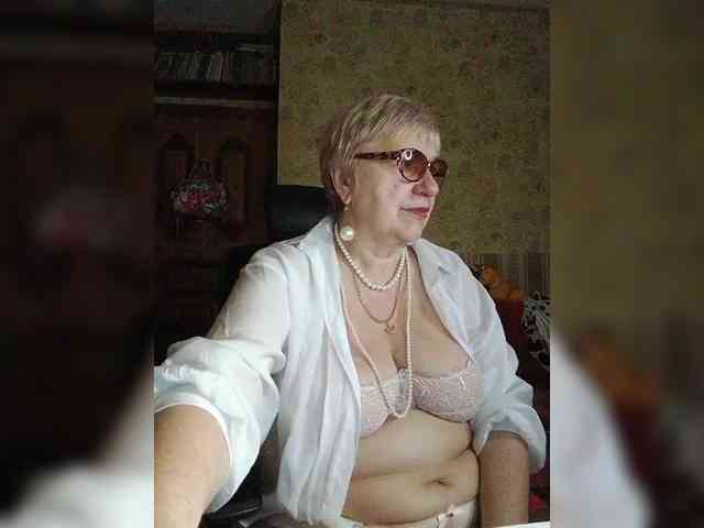 SweetCherry00's sex show image SweetCherry00's sex show image