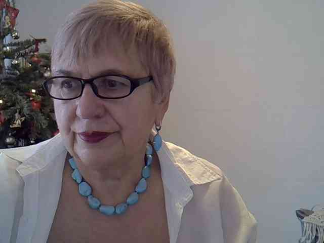 SweetCherry00's sex show image