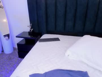 alaiia7's sex show image