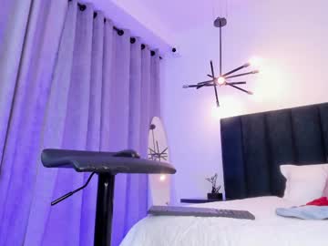 alaiia7's sex show image