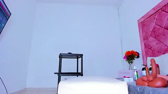 Bigasshott_'s sex show image