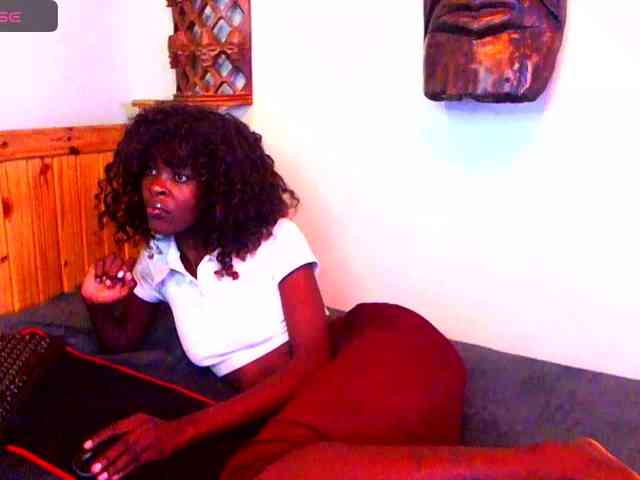 Natussi's sex show image