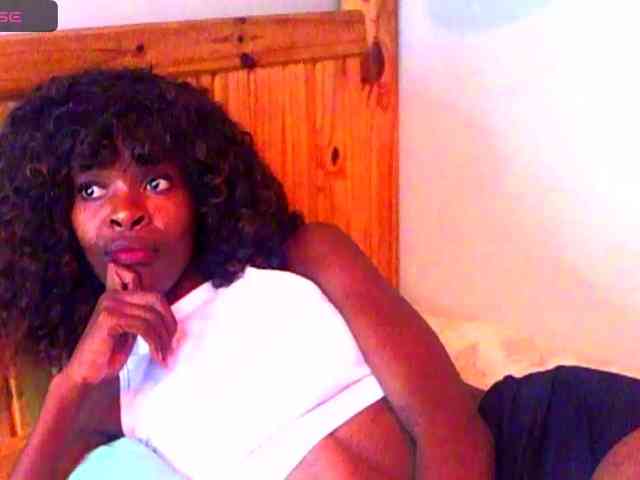 Natussi's sex show image