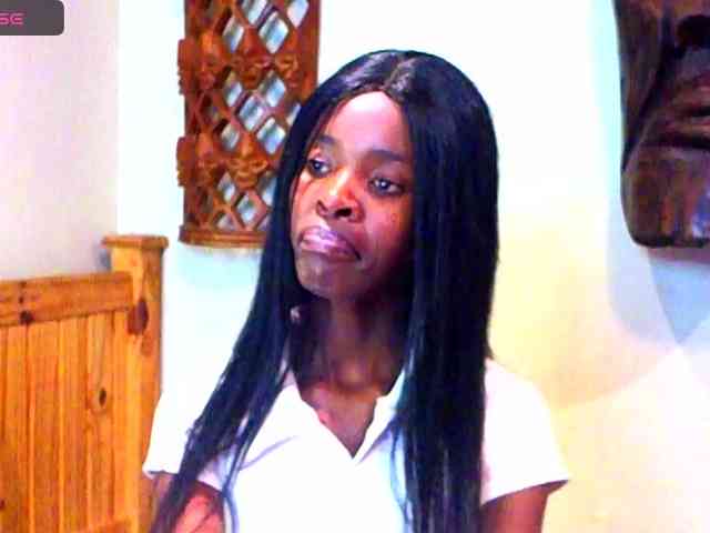 Natussi's sex show image