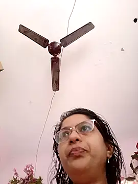 Изображение секс-шоу модели thanusi_2 Изображение секс-шоу модели thanusi_2