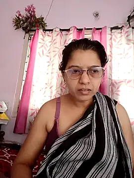 Изображение секс-шоу модели thanusi_2 Изображение секс-шоу модели thanusi_2