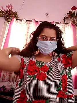 Изображение секс-шоу модели thanusi_2 Изображение секс-шоу модели thanusi_2