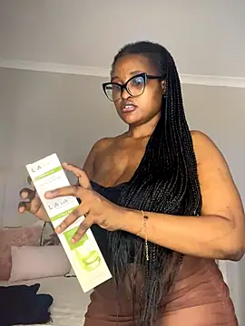 Sexshow-Bild von Bustygoddess32 Sexshow-Bild von Bustygoddess32