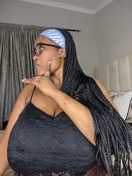 Bustygoddess32's sex show image