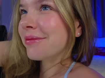 milly_shy's sex show image