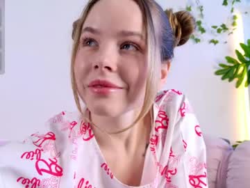 milly_shy's sex show image