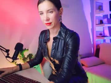 addictsqueen's sex show image