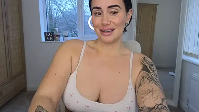 LibbyLoveHeartx's sex show image