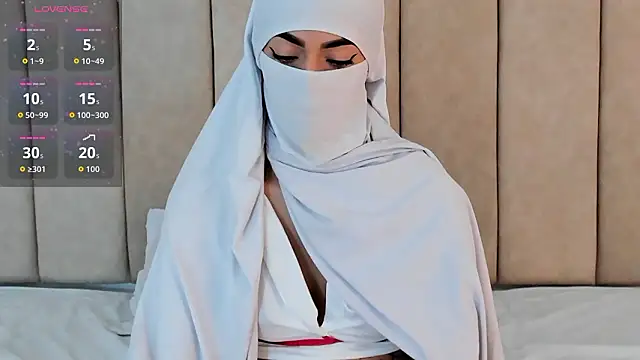 _Zahiira_'s sex show image