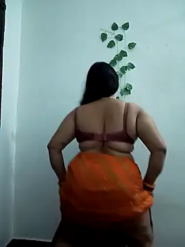 Изображение секс-шоу модели Landkipyasibhabhi