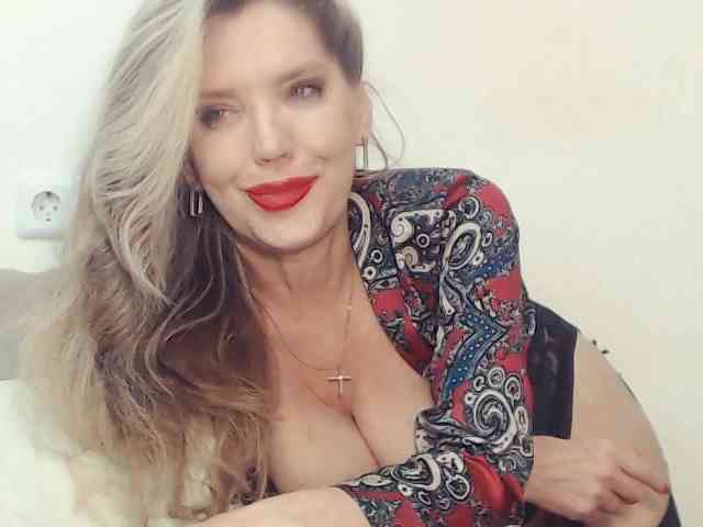 Drakulaura1's sex show image Drakulaura1's sex show image