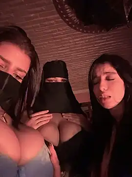 ORLA86's sex show image ORLA86's sex show image