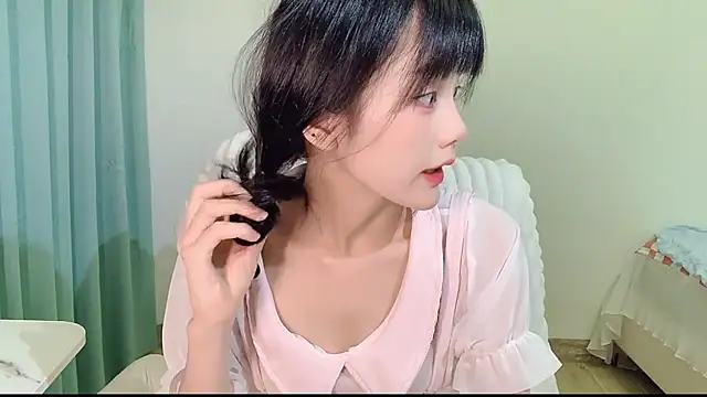 Ximei-O's sex show image