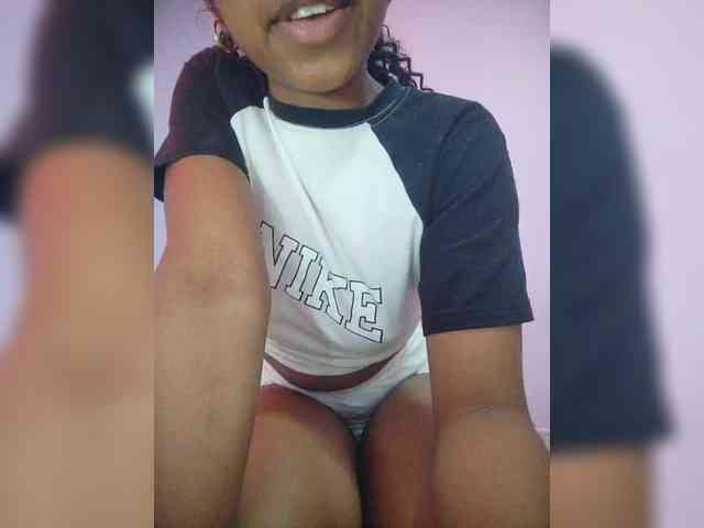 Sexshow-Bild von Ashley691 Sexshow-Bild von Ashley691