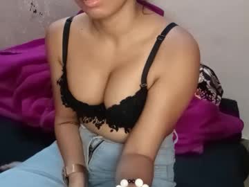 Изображение секс-шоу модели poulomi_das