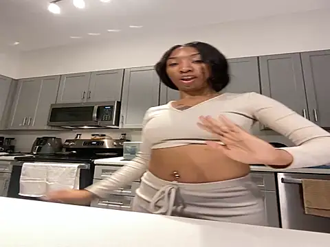 LeBimbo's sex show image LeBimbo's sex show image