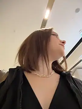 lucy-joy's sex show image