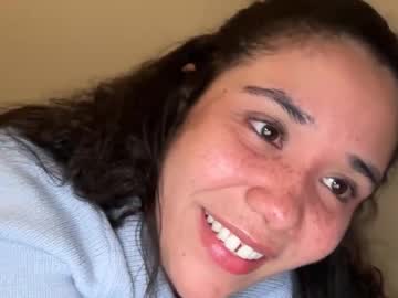 kissandcurrency's sex show image