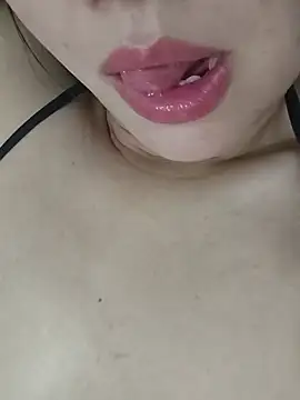 girldam95's sex show image