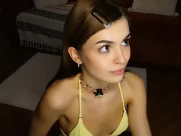 eva_zill_blossom's sex show image