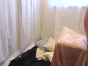 bthexplorer69's sex show image