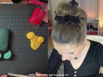 Изображение секс-шоу модели ilucyme Изображение секс-шоу модели ilucyme