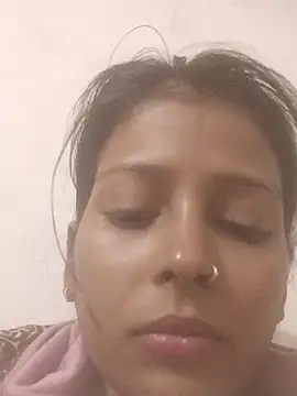 Изображение секс-шоу модели Nilu_XXX